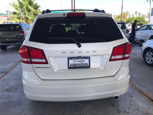 Imagen 5 de 11 de Dodge Journey 2018