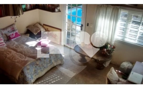 Imagem 12 de 30 de Casa Com 2 Suítes No Bairro Chácara Das Pedras. - Reo412299