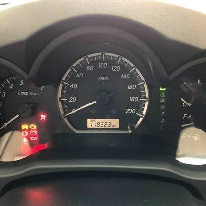 Imagem 4 de 8 de Toyota Hilux Sw4 2.7 Sr 4x2 16v Flex 4p Automático