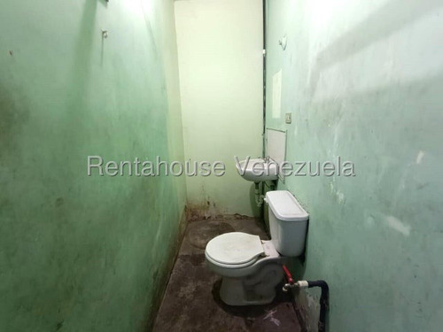 En Alquiler Local Comercial En El Limón Av Caracas #25-20859 Rm