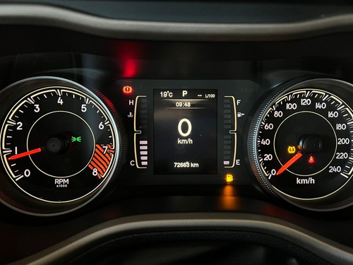 Imagem 8 de 10 de Jeep Cherokee 3.2 Longitude 4x4 V6 24v 2015