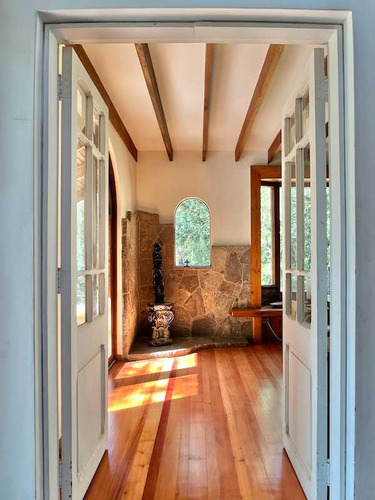 Casa Con Orilla De Río En El Arrayán (67127)