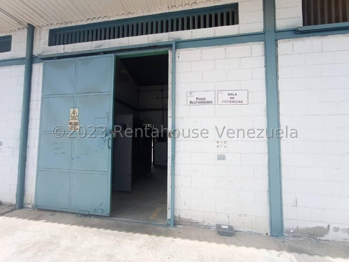 Galpón En Venta Ubicado En Zona Industrial La Chapa La Victoria, Fvina 25-14257
