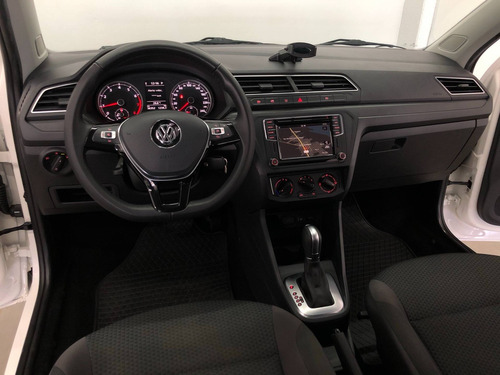 Volkswagen Voyage 1.6 16v Msi Totalflex 4p Automático