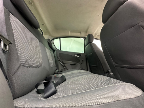 Fiat Palio 1.0 MPI ATTRACTIVE 8V FLEX 4P MANUAL