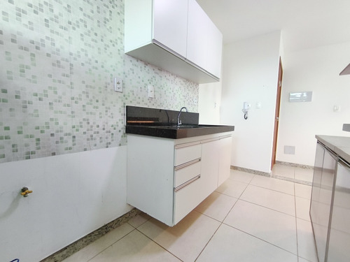 Apartamento Térreo Com Quintal - 3 Quartos Com Suíte - Bairro Planalto, Linhares - Es