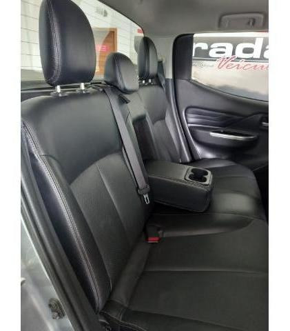 Imagem 3 de 11 de Mitsubishi L200 Triton Sport Hpe 2.4 Cd Diesel Aut.