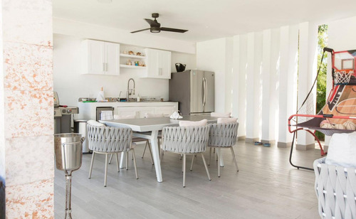 Villa En Las Lagunas 9 Disponible Para Venta Y Alquiler Largo Plazo