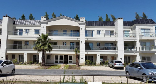 Imagen 4 de 19 de Venta De Hermoso Departamento De 2 Ambientes En Boulevard Del Sol, Pilar