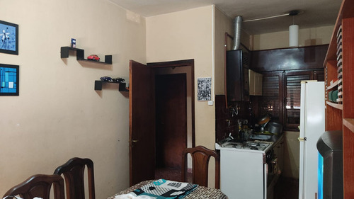 Venta Casa 2 Dormitorios + Galpon Los Paraisos Cba