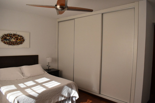Casa Con Pileta A 100 Mts Del Cordoba Shopping Center