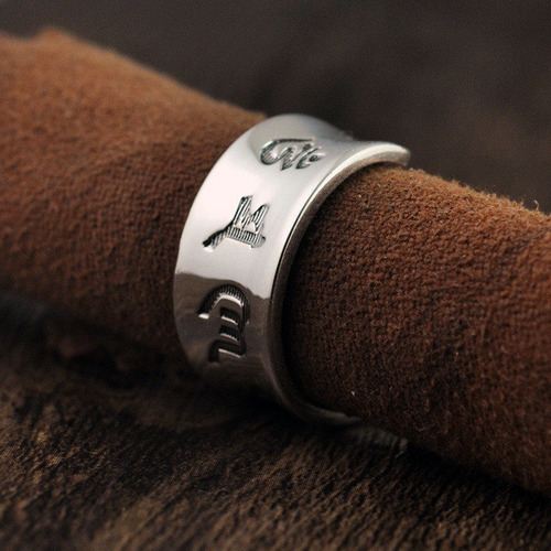 Imagen 9 de 10 de Anillo De Mantras Budista Om Mani Hombre Mujer Plata S999