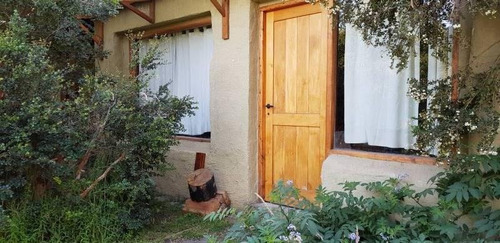 Casa Con Vista Al Lago Nahuel Huapi En Barrio Epulafquen