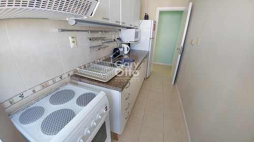 Apartamento Sobre Avenida Roosevelt Con Vista Al Mar- Ref: 23633