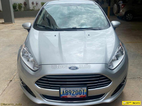 Ford Fiesta Titanium
