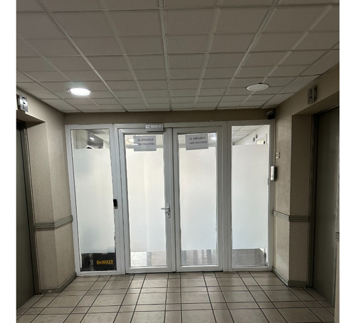 *cod 1713-arriendo Oficina, Nueva Providencia 1881