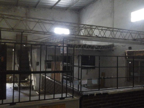 Vendo O Permuto Galpón Ideal Deposito 300m2cubier C/oficina