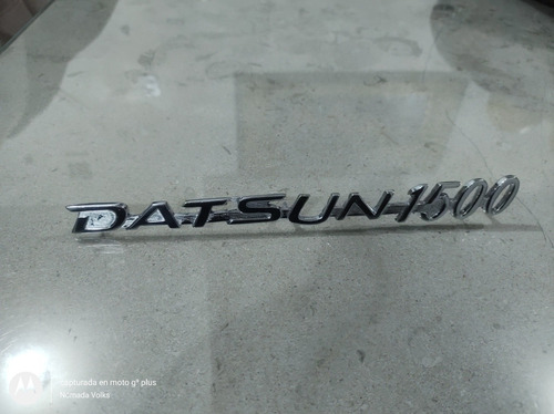 Emblema Datsun 1500 De Metal (1 Pieza)