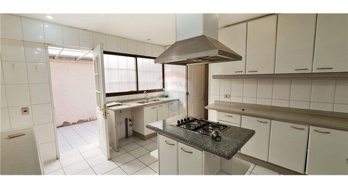Imagen 8 de 25 de Excelente! Linda Y Luminosa Casa, Sector Trapenses