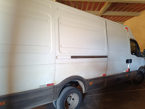 Iveco Daily Maxifurgone