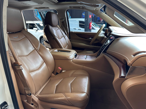 Cadillac Escalade ESV 6.2 Premium V8 8 Pas At