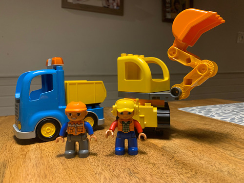 Lego Duplo Maquina Escavadora Camión