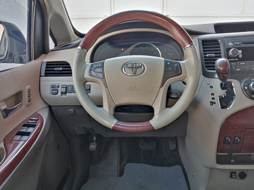 Imagen 8 de 15 de Toyota Sienna 2014 3.5 Limited V Blindada Niii