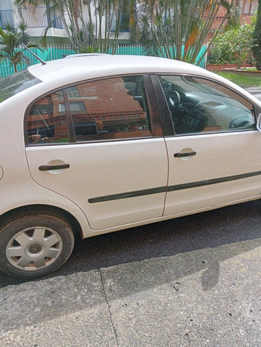 Volkswagen Polo 1.6 Basico