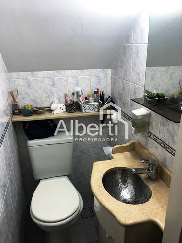 Imagen 5 de 14 de Venta - Impecable Dúplex Haedo, José M. Moreno Al 1100.