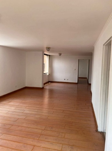 Apartamento En Arriendo En Poblado Sector Los Parra