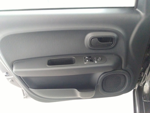 Imagen 23 de 25 de Fiat Mobi Like 1.0 R