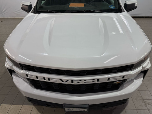 Chevrolet Silverado 4.3 V6 1500 WT Cabina Regular 4x2 At
