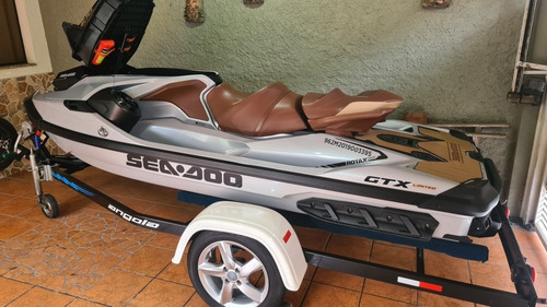 Imagem 1 de 7 de Sea-doo