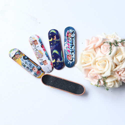 3 X 5ps/set Mini Finger Skating Board Board Game Mini Finger