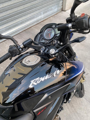 Bajaj Rouser Ns 200