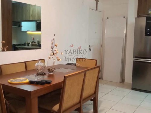 Apartamento Térreo Com 03 Dormitórios (01 Suíte), Piscina. - V635