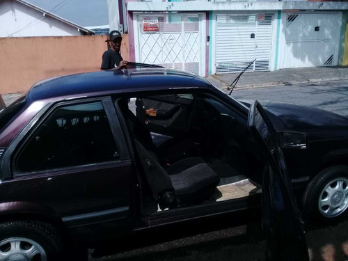 Imagem 1 de 6 de Chevrolet Monza