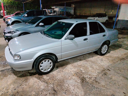 Nissan Sentra 1.6 B13