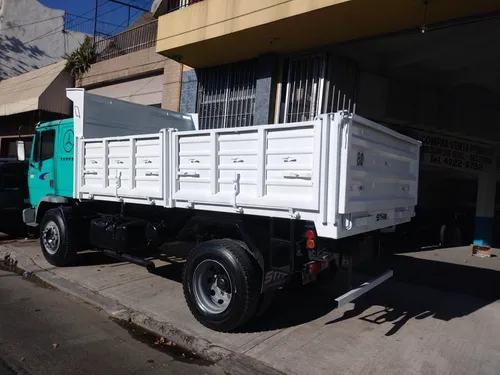 Mercrdes Benz 1215