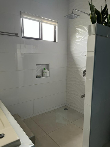 Imagen 8 de 16 de Hermosa Y Moderna Casa En Una Ubicación Privilegiada En Pozos De Santa Ana