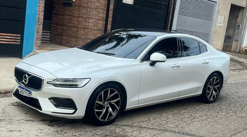 Volvo S60 2.0 T4 Momentum 4p