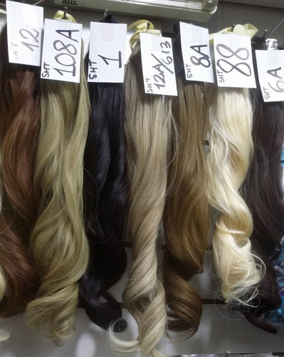 Imagen 3 de 8 de Extensiones De Pelo Cola De Caballo Lacias Y Onduladas
