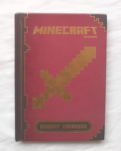 Minecraft Combat Handbook Libro Original En Ingles Oferta