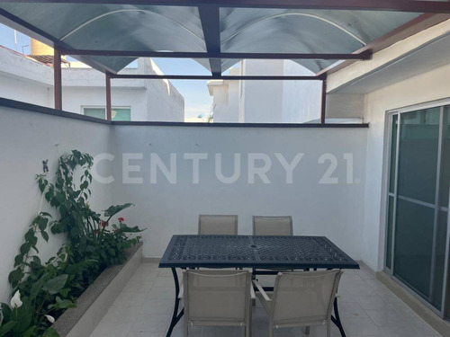 Venta De Casa, En Lomas Del Refugio, En León, Gto.
