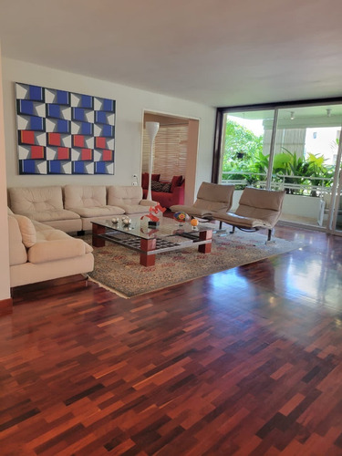 Imagen 6 de 30 de Alquilo Lujoso Apto 275 Mts (3.000 Sq/ft), 4 Hab, 5 Baños, Piscina, Seguridad 24 Hrs, Cámaras De Seguridad, 3 Puestos.