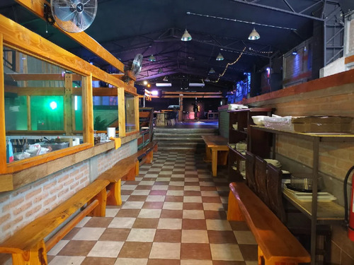 Propiedad Comercial, Salon De Eventos, Restorant, Cafeteria