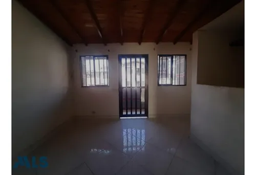 Buena Ubicación(mls#253704)
