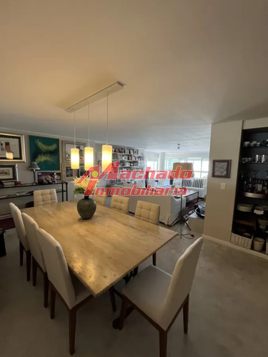 Apartamento En Venta De 3 Dormitorios En Punta Del Este