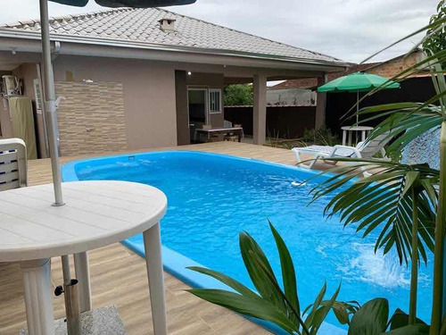 Casa Linda E Aconchegante Com Piscina No Litoral Do Paraná
