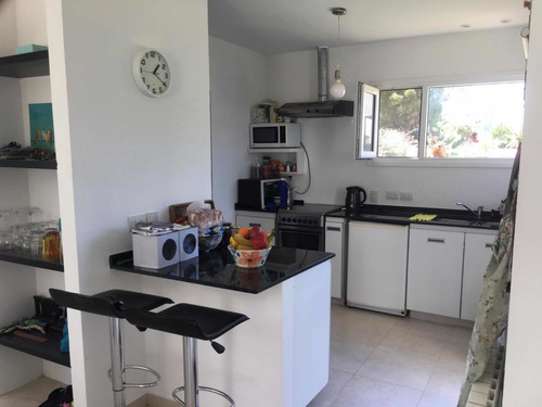 Imagen 3 de 13 de Vendo/permuto Casa En Costa Esmeralda Residencial 1 Dueño